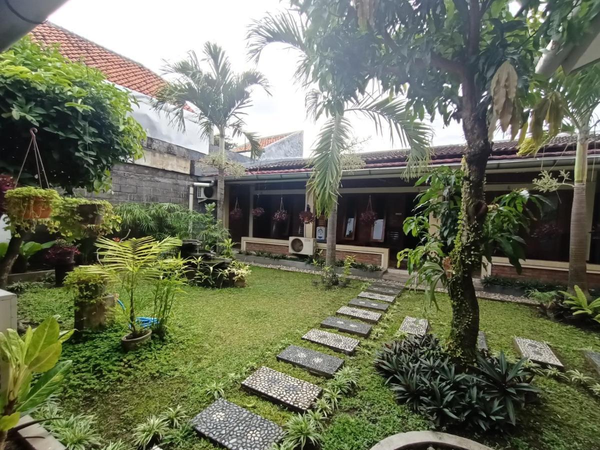 Rumah Kami Guest House Jogyakarta Zewnętrze zdjęcie